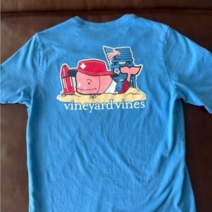 Vineyard Vines Blue Tee with Beach Graphic